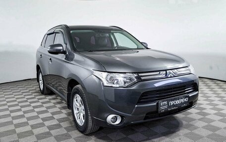 Mitsubishi Outlander III рестайлинг 3, 2013 год, 1 652 500 рублей, 3 фотография