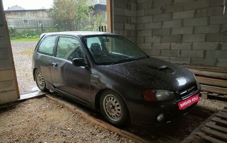 Toyota Starlet, 1997 год, 390 000 рублей, 2 фотография