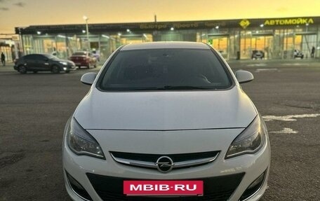 Opel Astra J, 2013 год, 720 000 рублей, 2 фотография