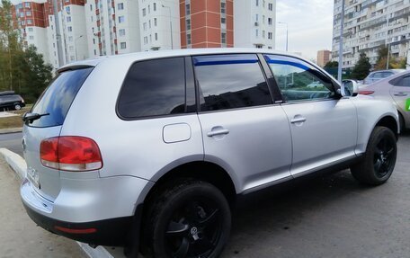 Volkswagen Touareg III, 2003 год, 865 000 рублей, 5 фотография