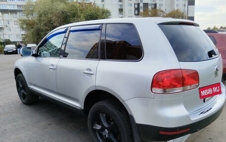 Volkswagen Touareg III, 2003 год, 865 000 рублей, 7 фотография