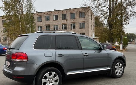 Volkswagen Touareg III, 2004 год, 900 000 рублей, 6 фотография