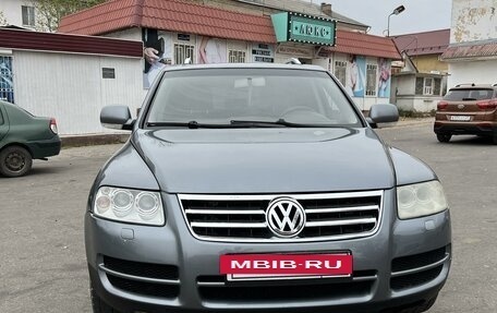 Volkswagen Touareg III, 2004 год, 900 000 рублей, 3 фотография