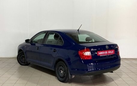 Skoda Rapid I, 2014 год, 1 050 000 рублей, 2 фотография