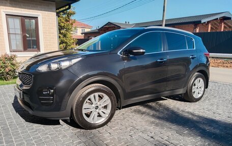 KIA Sportage IV рестайлинг, 2018 год, 2 500 000 рублей, 2 фотография