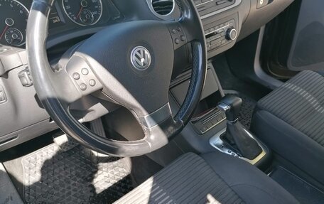 Volkswagen Tiguan I, 2010 год, 1 499 000 рублей, 2 фотография