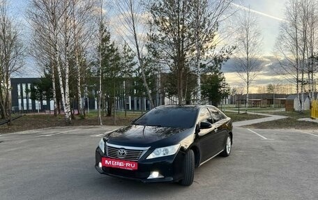 Toyota Camry, 2012 год, 2 000 000 рублей, 3 фотография