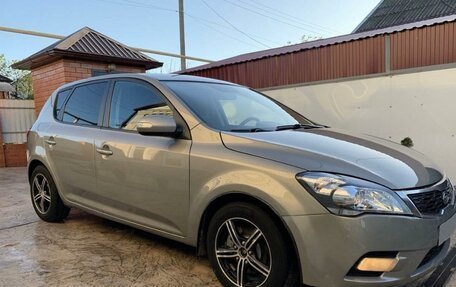 KIA cee'd I рестайлинг, 2011 год, 750 000 рублей, 3 фотография