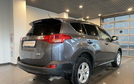 Toyota RAV4, 2013 год, 2 000 000 рублей, 3 фотография