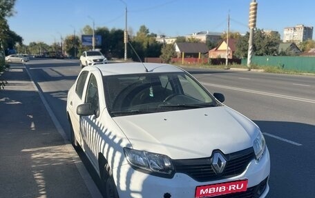 Renault Logan II, 2016 год, 390 000 рублей, 1 фотография