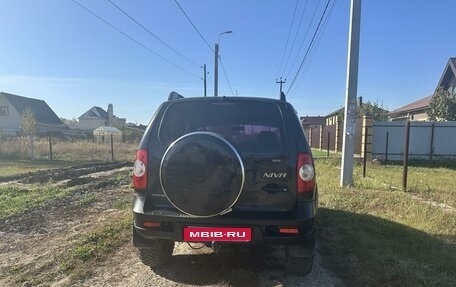 Chevrolet Niva I рестайлинг, 2012 год, 435 000 рублей, 4 фотография