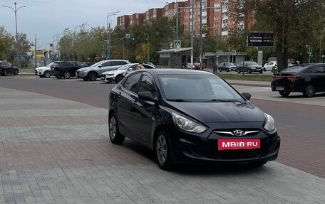 Hyundai Solaris II рестайлинг, 2013 год, 695 000 рублей, 14 фотография