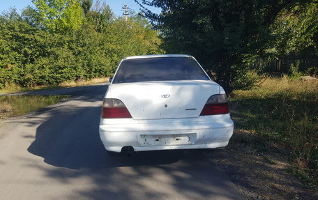 Daewoo Nexia I рестайлинг, 1995 год, 90 000 рублей, 1 фотография