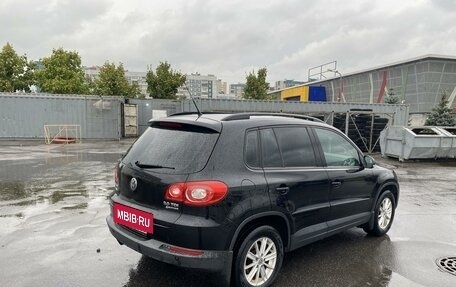 Volkswagen Tiguan I, 2011 год, 1 350 000 рублей, 2 фотография