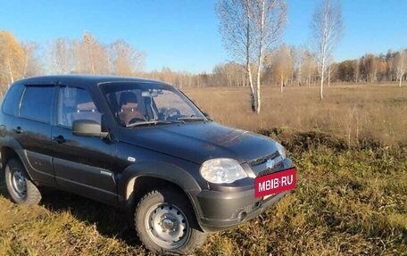 Chevrolet Niva I рестайлинг, 2015 год, 790 000 рублей, 16 фотография