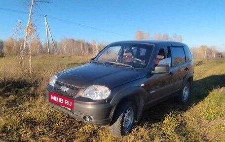 Chevrolet Niva I рестайлинг, 2015 год, 790 000 рублей, 24 фотография