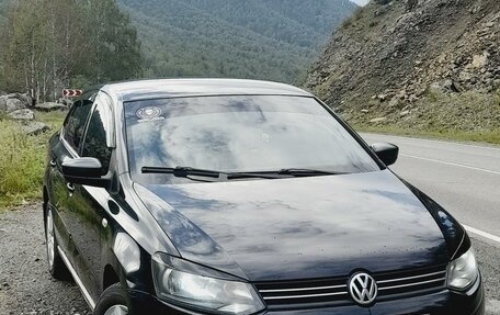 Volkswagen Polo VI (EU Market), 2011 год, 900 000 рублей, 1 фотография