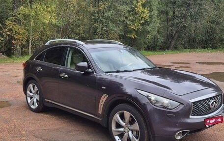 Infiniti FX II, 2011 год, 1 499 000 рублей, 1 фотография