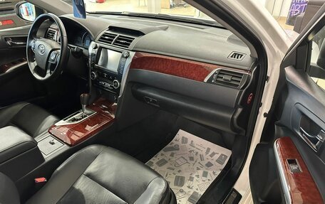 Toyota Camry, 2012 год, 2 449 000 рублей, 12 фотография