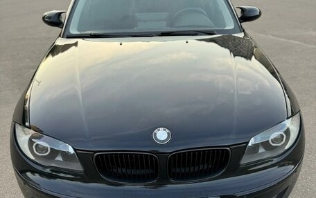 BMW 1 серия, 2007 год, 850 000 рублей, 13 фотография