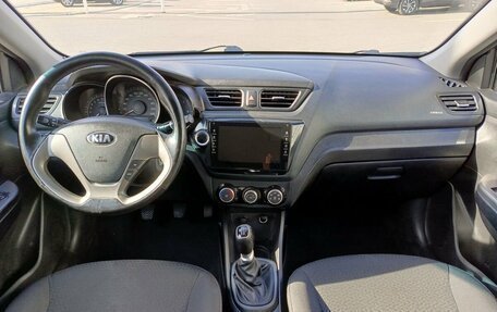 KIA Rio III рестайлинг, 2015 год, 877 000 рублей, 14 фотография