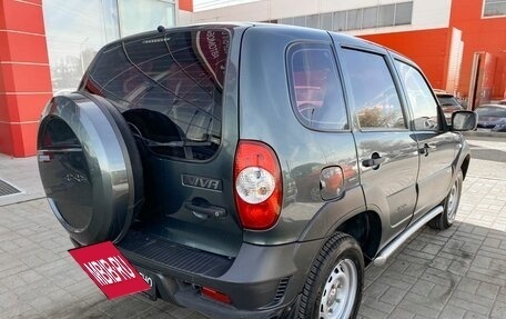 Chevrolet Niva I рестайлинг, 2015 год, 729 000 рублей, 5 фотография