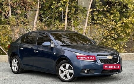 Chevrolet Cruze II, 2012 год, 825 000 рублей, 2 фотография