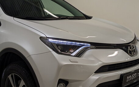 Toyota RAV4, 2019 год, 2 840 000 рублей, 29 фотография