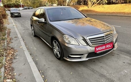 Mercedes-Benz E-Класс, 2012 год, 1 600 000 рублей, 5 фотография