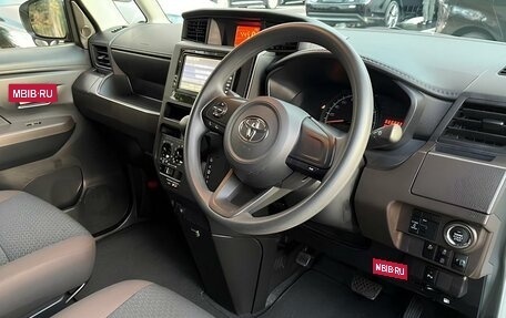 Toyota Roomy I, 2021 год, 1 050 000 рублей, 12 фотография