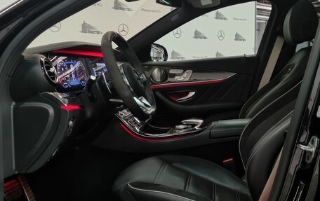 Mercedes-Benz E-Класс AMG, 2018 год, 8 560 000 рублей, 15 фотография