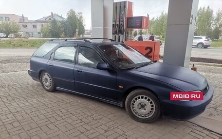 Honda Accord VII рестайлинг, 1994 год, 170 000 рублей, 4 фотография