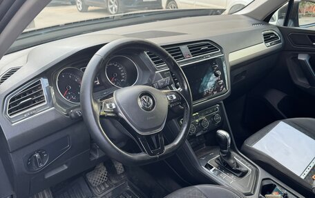 Volkswagen Tiguan II, 2019 год, 1 700 000 рублей, 4 фотография