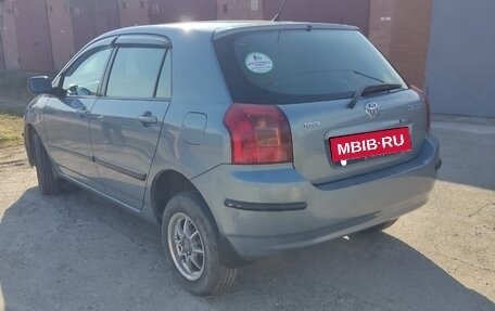 Toyota Corolla, 2004 год, 780 000 рублей, 5 фотография