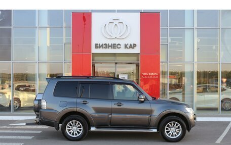 Mitsubishi Pajero IV, 2013 год, 2 545 000 рублей, 4 фотография