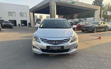 Hyundai Solaris II рестайлинг, 2015 год, 1 095 000 рублей, 2 фотография