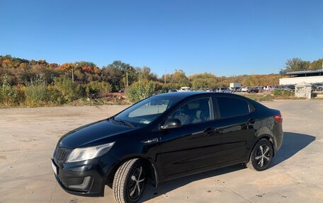 KIA Rio III рестайлинг, 2013 год, 988 000 рублей, 3 фотография