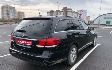 Mercedes-Benz E-Класс, 2015 год, 2 250 000 рублей, 5 фотография