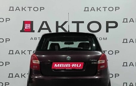 Skoda Fabia II, 2011 год, 780 000 рублей, 5 фотография