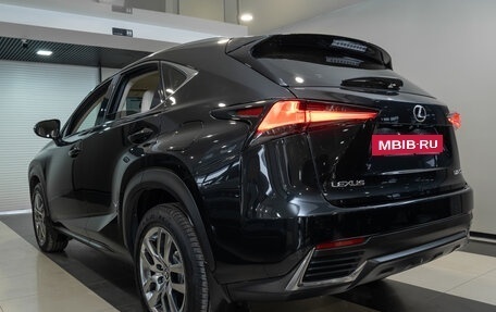 Lexus NX I, 2018 год, 3 850 000 рублей, 4 фотография