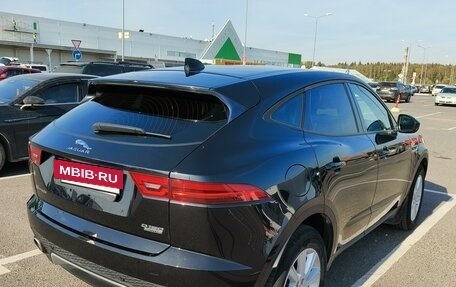 Jaguar E-Pace, 2018 год, 3 250 000 рублей, 8 фотография