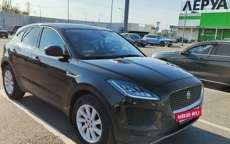 Jaguar E-Pace, 2018 год, 3 250 000 рублей, 5 фотография