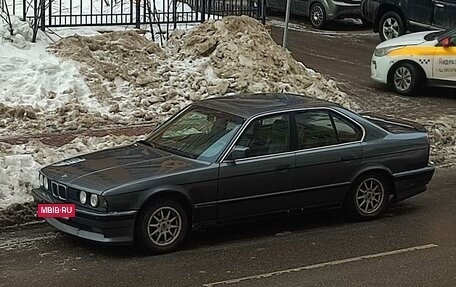 BMW 5 серия, 1989 год, 750 000 рублей, 20 фотография