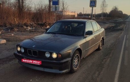 BMW 5 серия, 1989 год, 750 000 рублей, 19 фотография