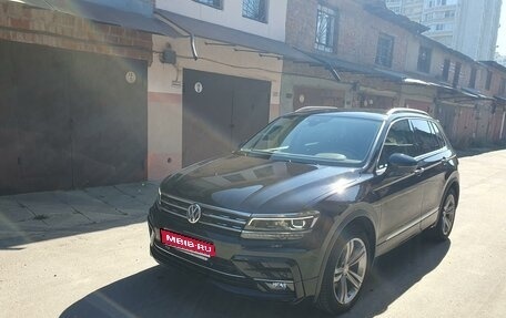 Volkswagen Tiguan II, 2020 год, 3 750 000 рублей, 1 фотография