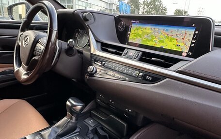 Lexus ES VII, 2021 год, 5 150 000 рублей, 18 фотография