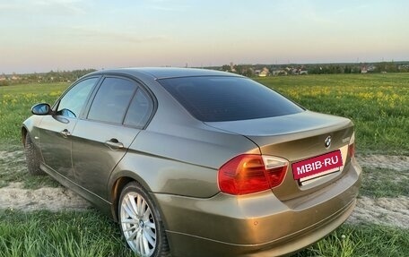 BMW 3 серия, 2007 год, 700 000 рублей, 17 фотография