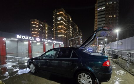 Renault Laguna II, 2006 год, 550 000 рублей, 3 фотография