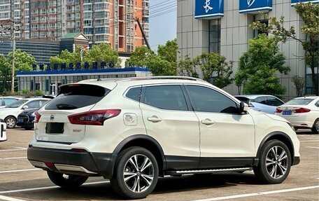 Nissan Qashqai, 2020 год, 2 100 000 рублей, 3 фотография