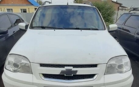 Chevrolet Niva I рестайлинг, 2012 год, 540 000 рублей, 2 фотография